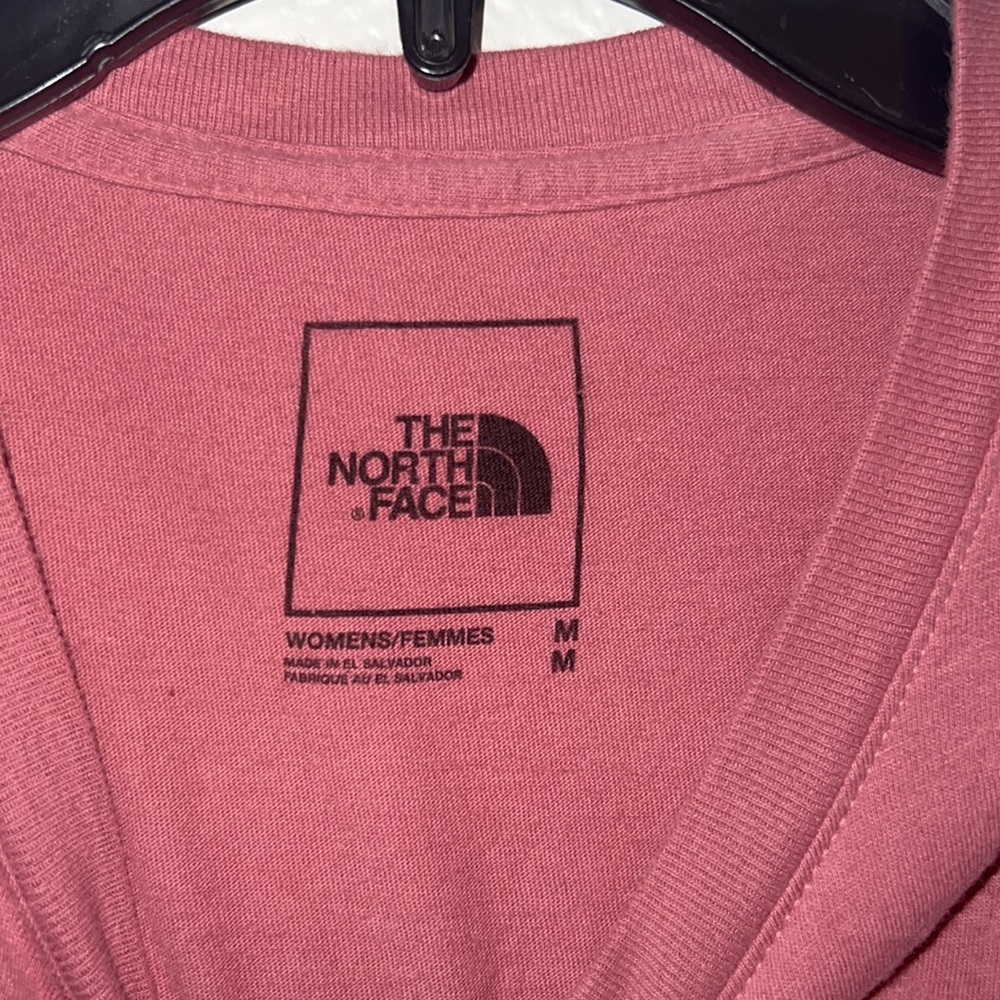 North Face T Shirt - Picture 2 of 3